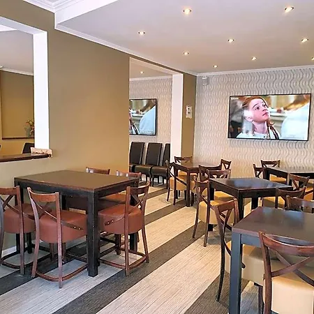Hotel apartamentowy Design 3*