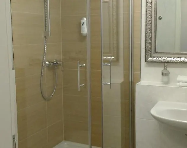 Design מלון דירות